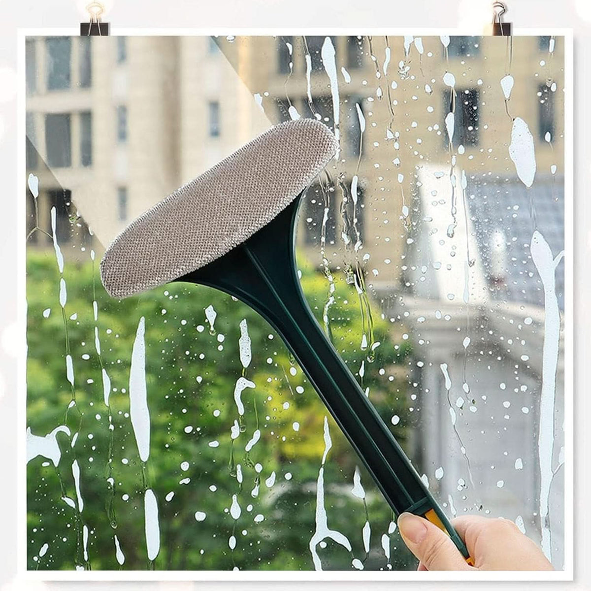 2-in-1 mesh screen cleaning brush with long handle